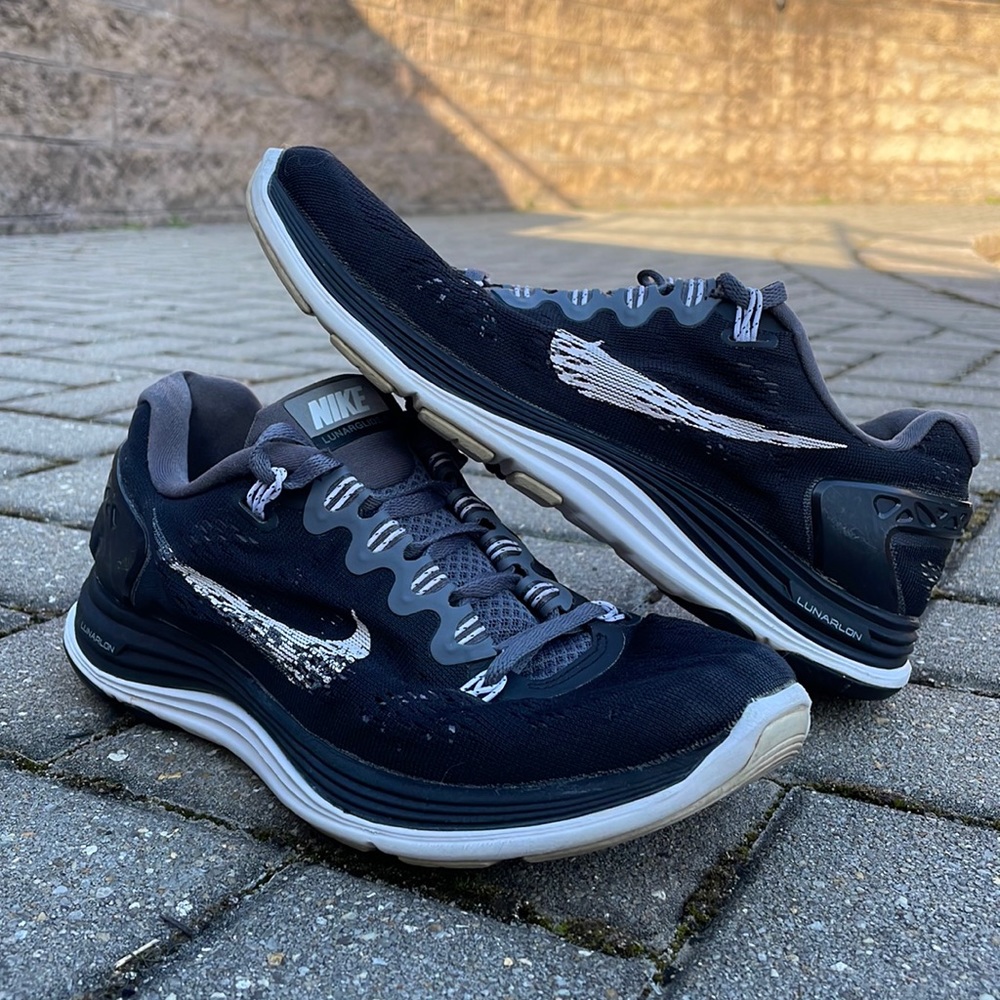 Nike Lunarglide 5 Black & White Women's Running Sneaker Shoes - Size US 7.5